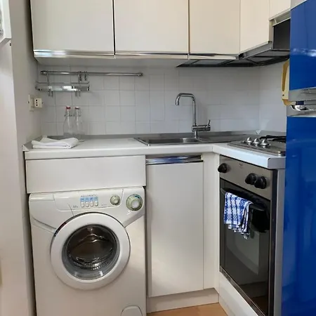 Regina - A Cosy Air Conditioned Just Minutes From Rialto